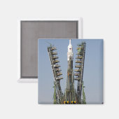 Aimant L'échafaudage de lancement est mis en place (Recto/Verso)