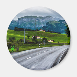 Aimant Les Alpes d'Appenzell pendant une pluie donnent