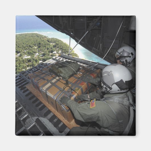 Aimant Les aviateurs poussent une palette de biens donnés (Devant)