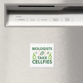 Aimant Les biologistes prennent des cellules (In Situ (Lave-vaisselle))