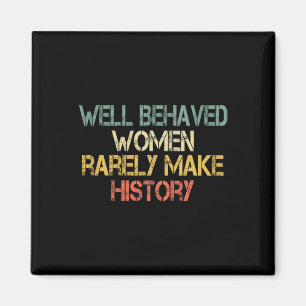 Aimant Les Femmes Comportées Rarement Rendre L'Histoire L