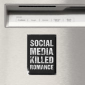 Aimant Les médias sociaux ont tué la romance (In Situ (Lave-vaisselle))