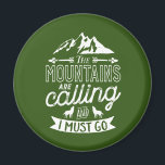 Aimant Les Montagnes Appelent Vintage Escalade Rock<br><div class="desc">Un design inspirant pour ceux qui aiment escalader les montagnes, l'alpinisme, l'escalade randonnée ou intérieure. Marchandises de motivation cool pour grimpeurs, randonneurs et toute personne à l'extérieur. Idéal pour les amateurs d'aventure, activités de plein air dans la nature. Grand cadeau de Noël et cadeau d'anniversaire pour grand-père, père, père, mari,...</div>