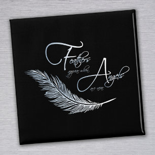 Aimant Les Plumes Apparaissent Lorsque Les Anges Sont Prè