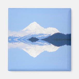 Aimant Les réflexions du mont Shasta....