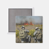 Aimant Les soldats appellent l'information (Recto/Verso)