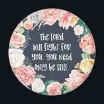 Aimant L'Éternel Luttera Pour Vous Floral Christian<br><div class="desc">L'Éternel Luttera Pour Vous Aimant Floral Chrétien. La Bible verset Écriture citation pour quiconque aime Dieu et Jésus Christ. Dispose d'une belle couronne pastel rose vif sur un arrière - plan bleu marine.</div>
