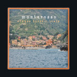 Aimant LGR006 MONTEROSSO - Cinque Terre - Italie - Frigo<br><div class="desc">Vous y trouverez le souvenir de vos vacances. (LGR006 MONTEROSSO - Cinque Terre - Ligurie - Italie. Aimant frigo). Amaze amis et parents avec les souvenirs uniques de votre voyage. Essaie-nous ! #LeoPepeDesign - europe italie liguria cinque terre, du bateau, europe italie, leopepedesign, voyage photo tourisme, cadeau gadget frigo aimant....</div>