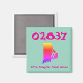 Aimant Little Compton, RI Zip Code - 02837 Pride Rainbow (Recto/Verso)