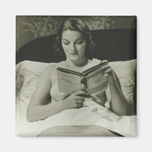 Aimant Livre de lecture de femme (Devant)