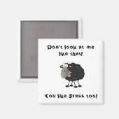Aimant Longue Agneau perdu : Grass mangeant Black Sheep M (Recto/Verso)