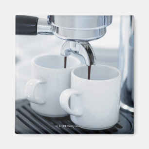 Aimant Machine de café express faisant le café