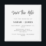 Aimant Mariage classique moderne Enregistrer la carte de<br><div class="desc">Un simple moderne enregistrer l'aimant de date. Personnalisez ce design minimaliste noir et blanc pour avoir vos détails personnels et votre message.</div>