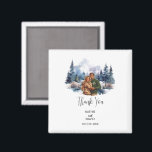 Aimant Mariage Faveur Noël Aventure Mariage extérieur<br><div class="desc">Unique Mariage Favor Magnet - Une conservation parfaite pour vos invités! Vous recherchez une faveur de mariage charmant et mémorable ? Notre aimant personnalisé Rustic Outdoor Mountain Pine Tree pour mariage de neige est la façon parfaite de remercier vos invités tout en ajoutant une touche de votre journée spéciale à...</div>
