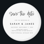 Aimant Mariage minimaliste moderne Enregistrer la date<br><div class="desc">Un simple moderne enregistrer l'aimant de date. Personnalisez ce design minimaliste noir et blanc pour avoir vos détails personnels et votre message.</div>