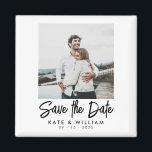 Aimant Mariage photo moderne simple Enregistrer la date<br><div class="desc">Une simple photo moderne enregistrer l'aimant de date. Personnalisez ce design minimaliste pour avoir vos informations personnelles et votre message.</div>