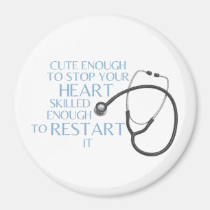 Aimant masculin d'infirmière