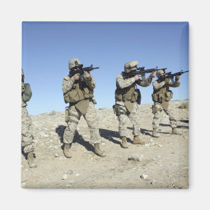 Aimant Membres de l'équipe de transition militaire