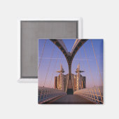 Aimant Millennium Bridge, Lowry Centre, Salford (Recto/Verso)