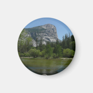 Aimant Mirror Lake II dans le Parc national de Yosemite