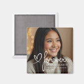 Aimant Modern Script Forever In Our Hearts Photo Memorial (Recto/Verso)