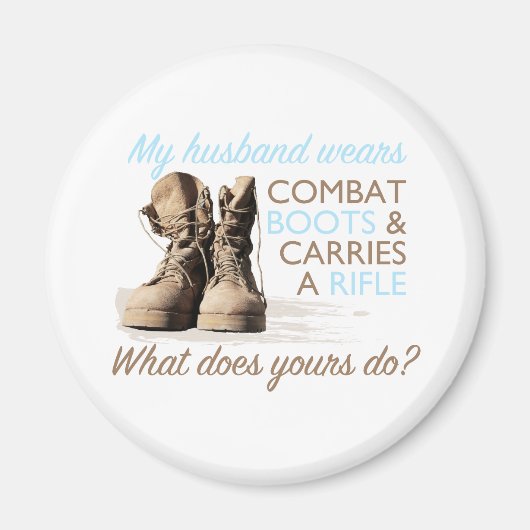 Aimant Mon Mari Porte Des Bottes De Combat (Devant)
