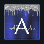 Aimant Monogramme en métal brossé pailleté bleu marine ar<br><div class="desc">Monogramme et initiale de fête en métal brossé à paillettes métallisées fausses feuilles argent et bleu marine. C'est le cadeau parfait pour un anniversaire des 16 ans, un mariage, une douche de mariée, un anniversaire de mariage, une baby shower ou une soirée d'enterrement de vie de jeune fille pour quelqu'un...</div>