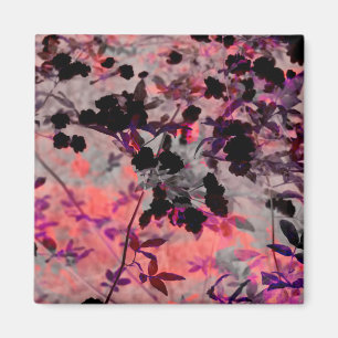 Aimant motif à fleurs rouges noir
