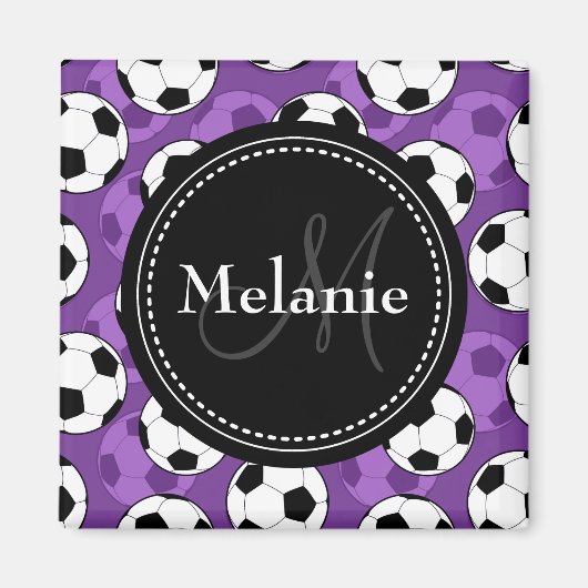 Aimant Motif de balle de soccer noir violet monogramme (Devant)