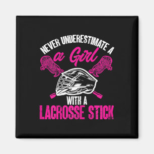 Aimant Ne Sous-Estimez Jamais Une Fille Avec Stick Pla De