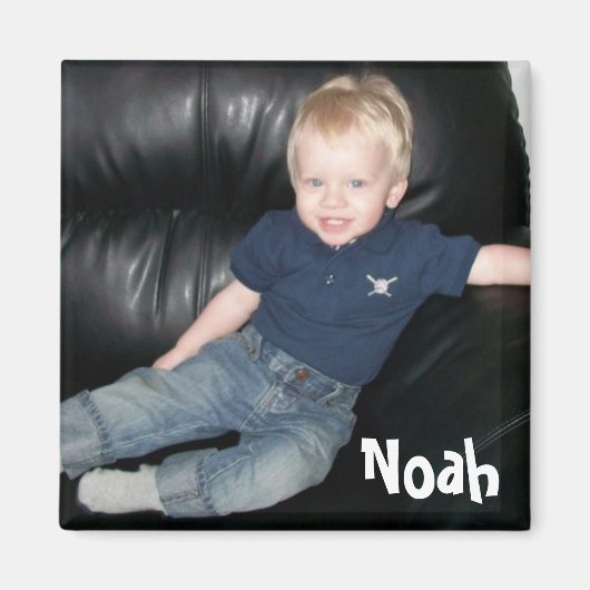 Aimant noah, Noah (Devant)
