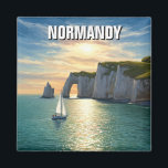 Aimant Normandie France Étretat Cliffs<br><div class="desc">Les falaises d'Étretat, situées le long de la côte d'Albâtre en Normandie, en France, comptent parmi les formations côtières les plus emblématiques d'Europe. Ces majestueuses falaises de craie blanche s'élèvent brusquement de l'océan Atlantique, sculptées par des siècles de vent et de vagues en formes spectaculaires, y compris des arches imposantes...</div>