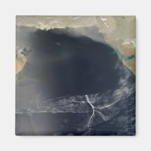 Aimant Nuages de vague au-dessus de la Mer d'Oman