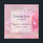 Aimant Oeillets Jolies Roses Merci Photo Élégant<br><div class="desc">Un aimant de mariage avec une photo d'un bouquet d'oeillets roses. Placez-vous sur un arrière - plan éthérée de rêve.</div>