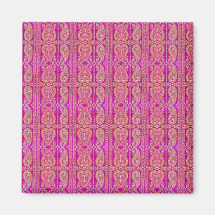 Aimant Paisley rose coloré barré