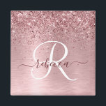 Aimant Parties scintillant en métal brossé rose pâle Nom<br><div class="desc">Personnalisez facilement ce design d'aimant chic branché avec une jolie parties scintillant brillante rose rousse sur un arrière - plan métallique brossé rose rousse.</div>