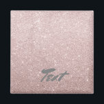 Aimant parties scintillant rose en or<br><div class="desc">Design minimaliste,  moderne et élégant représentant une parties scintillant d'or faux rose. Ce magnifique imprimé féminin,  à l'effet simple mais étonnant,  est parfait pour les jeunes femmes contemporaines. Impressionnez-vous avec un cadeau unique et élégant ou offrez-vous simplement.</div>