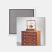 Aimant Petite commode en acajou par Sheraton (Recto/Verso)