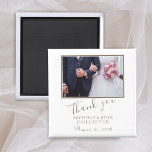 Aimant Photo Elegant Merci Mariage<br><div class="desc">Un aimant mariage de faveur avec photo mariage personnalisable,  noms et date mariage. Un aimant de remerciement élégant et élégant - parfait comme un cadeau pour vos invités.</div>