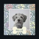 Aimant Photo Pastel Vintage Floral Custom Chien Photo<br><div class="desc">Un motif floral vintage pastel décoratif entoure la photo de votre chien avec son nom sous la forme d'os.</div>