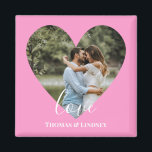 Aimant Photo personnalisée Cadre Coeur Rose Calligraphie<br><div class="desc">Le design a un cadre de coeur rose sur le centre et des textes de calligraphie moderne blanc qui peuvent être customisés à votre préférence. Remplacez l'image au centre par votre propre photo mariage. Il fera un joli cadeau de mariage fait sur mesure pour vos invités ou pour votre propre...</div>