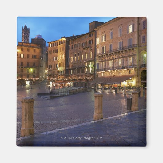 Aimant Piazza Del Campo à la tombée de la nuit, Sienne. (Devant)