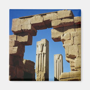 Aimant Piliers décorés du lotus stylisé