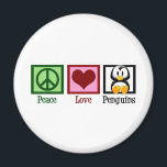 Aimant Pingouins Peace Love<br><div class="desc">J'adore les pingouins. Ils sont tout ce dont le monde a besoin en plus de la paix et de l'amour. Un joli signe de paix vert,  un coeur rouge mignon et un adorable pingouin.</div>