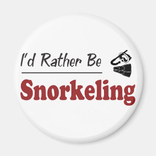 Aimant Plutôt navigue au schnorchel