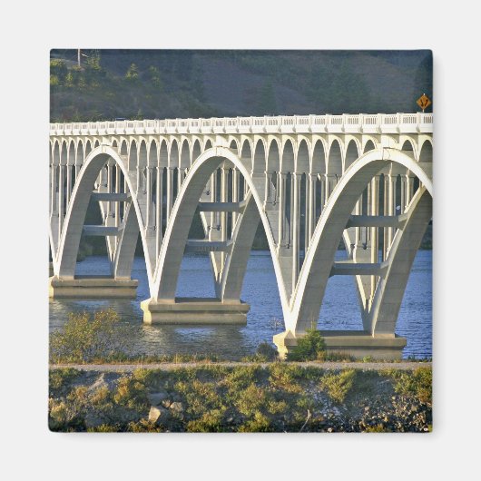 Aimant Pont Patterson Memorial autoroute 101 sur (Devant)