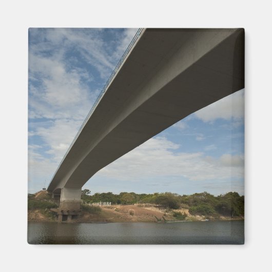 Aimant Pont reliant Guyana au Brésil sur Takutu (Devant)