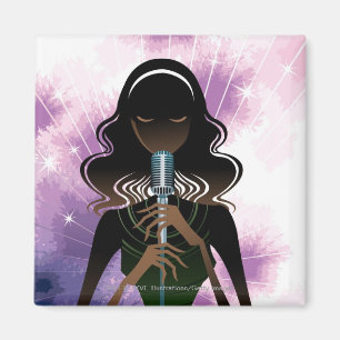 Aimant Portrait de femme tenant le microphone