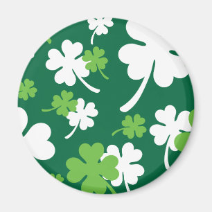 Aimant Quatre feuilles de couleur verte. Saint Patrick's