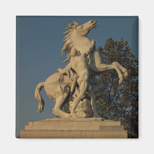Aimant Réplique de l'un des deux "Marly Horses" d'origine (Devant)